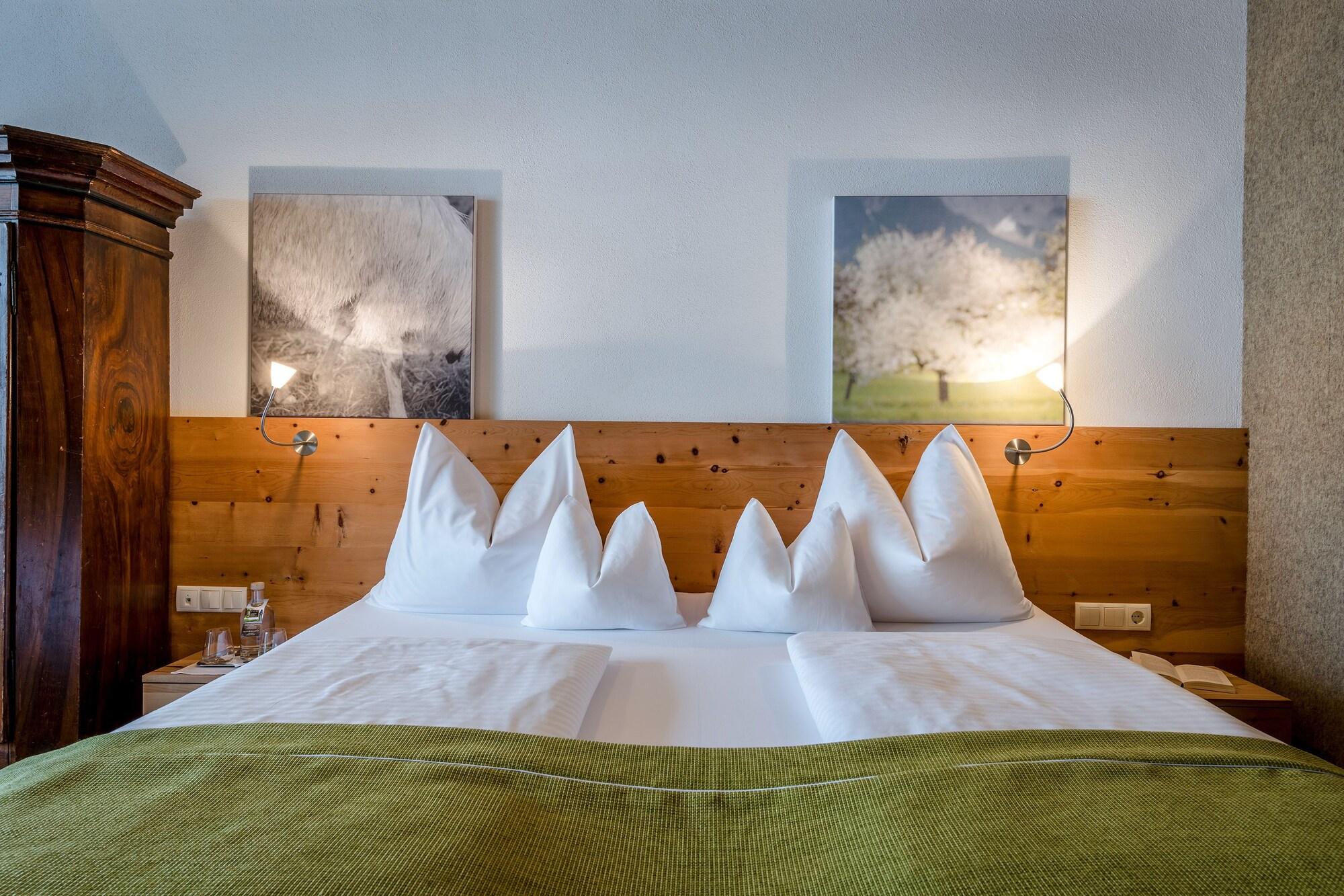 Gardenhotel Crystal Fügen Kültér fotó