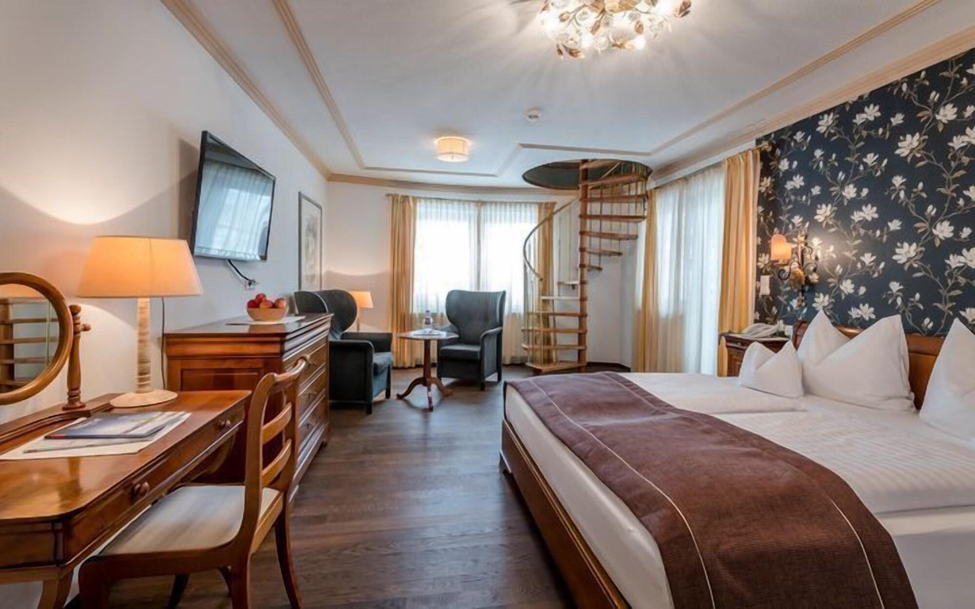 Gardenhotel Crystal Fügen Kültér fotó