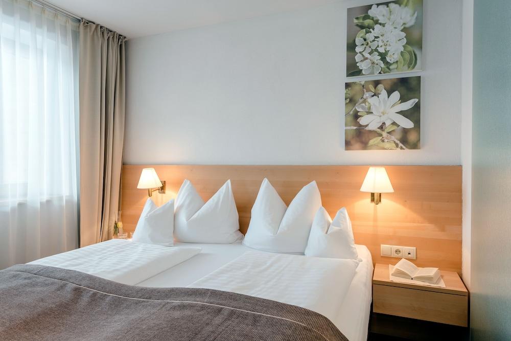 Gardenhotel Crystal Fügen Kültér fotó