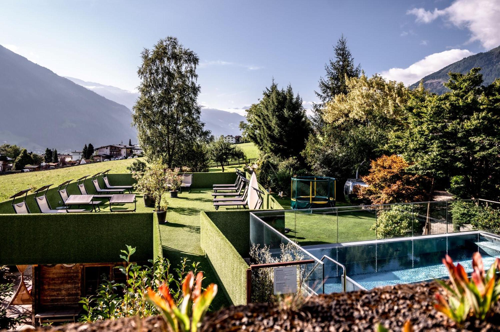 Gardenhotel Crystal Fügen Kültér fotó