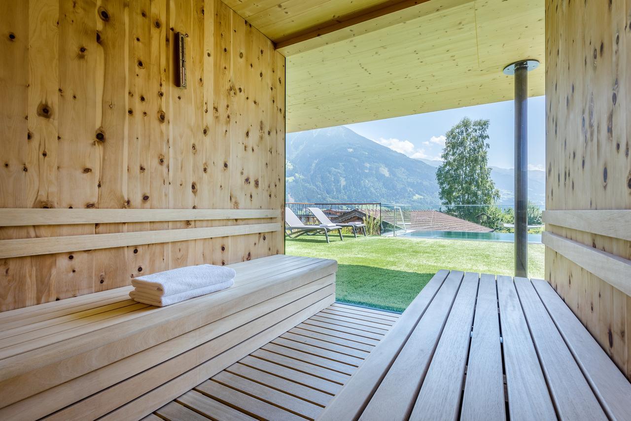 Gardenhotel Crystal Fügen Kültér fotó
